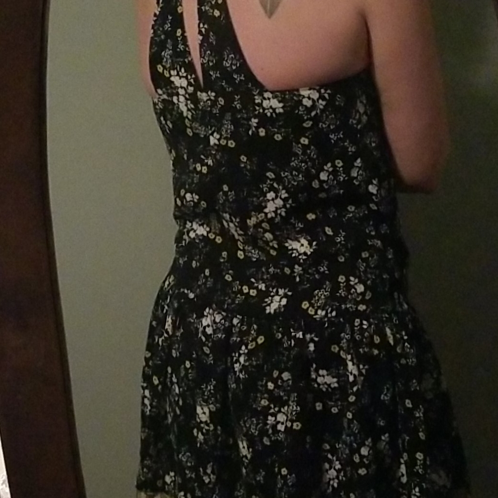 Princess Vera Wang Dress - Picture 11 of 16